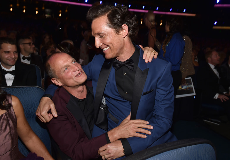 «Легко быть на 100% самим собой. Гораздо тяжелее, по-моему, это когда ты себя и свою жизнь делишь на два. Вот это настоящая смелость»&lt;br>
Мэттью Макконахи и Вуди Харрельсон на церемонии вручения премий «Эмми», 2014 год