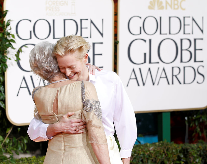 В 2011 году Суинтон снялась в роли несчастной матери подростка-убийцы в британской драме «Что-то не так с Кевином». Ее актерская работа была высоко оценена кинокритиками, а за эту роль Тильда выдвигалась на премии «Золотой глобус» и BAFTA