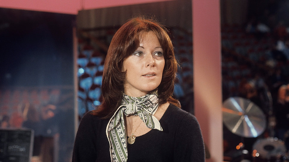 Брюнетка из ABBA