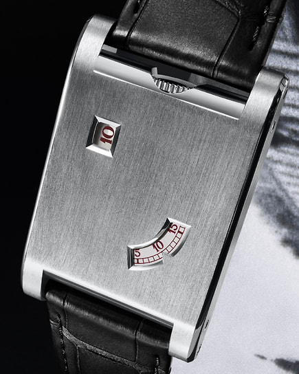 Cartier Priv&amp;eacute; Tank &amp;agrave; Guichets