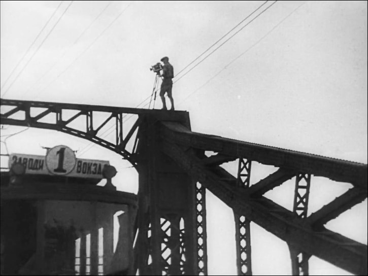 «Человек с киноаппаратом», режиссер Дзига Вертов, 1929