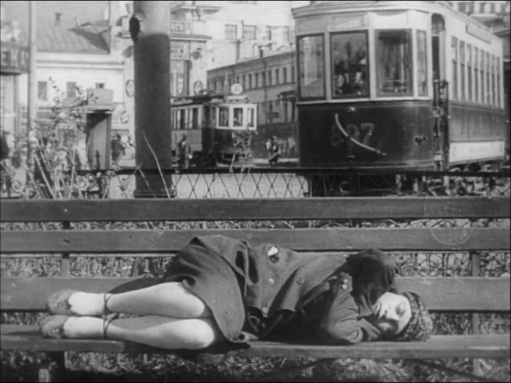 «Человек с киноаппаратом», режиссер Дзига Вертов, 1929