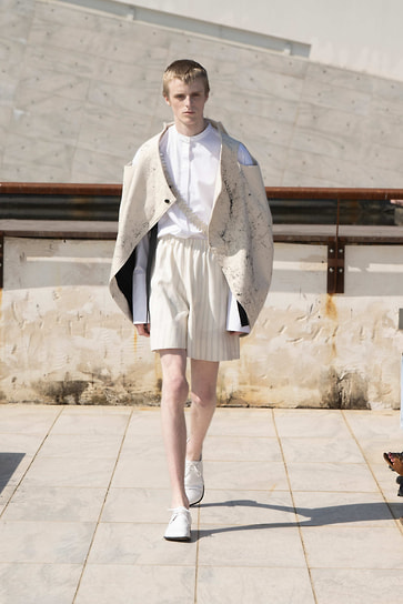 Niccol&amp;ograve; Pasqualetti на Pitti Uomo 108 с коллекцией SS 2026