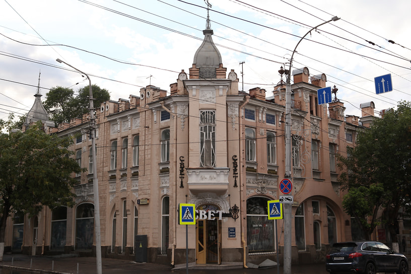 Доходный дом в центре Саратова, возведенный по заказу купца Федора Сатова в 1870-х