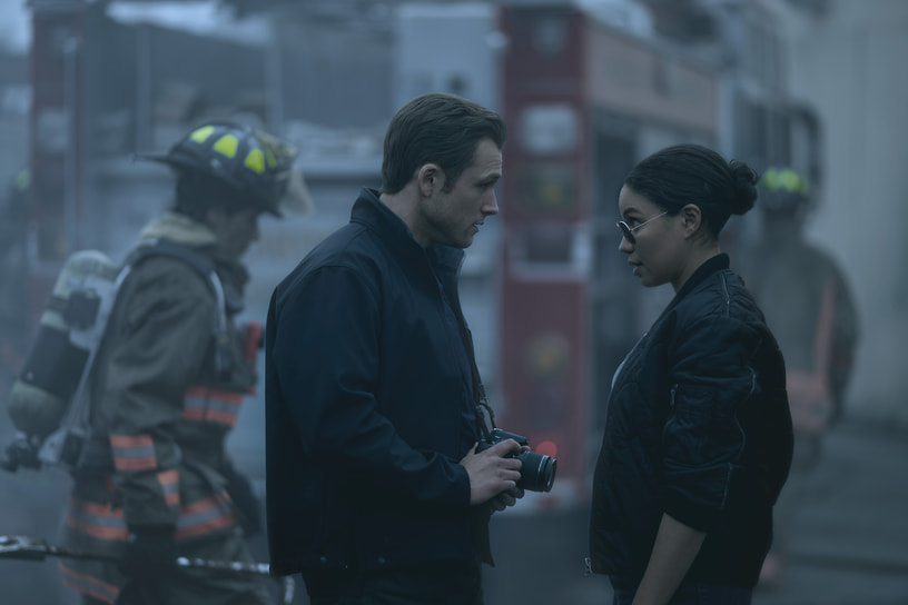 Кадр из сериала «Дым», режиссеры Кари Скогланд и Джим Маккэй, 2025