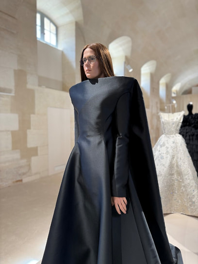 Экспозиция выставки Balenciaga by Demna в Париже