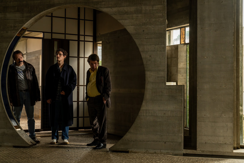 Кадр из фильма «На посошок», режиссер Франческо Соссаи, 2025