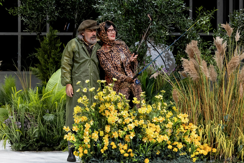 Сцена из спектакля «4 дня в 25 кадре», режиссер Евгений Каменькович