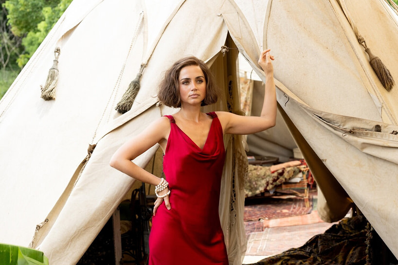 Кадр из фильма «Эдем», режиссер Рон Ховард, 2024